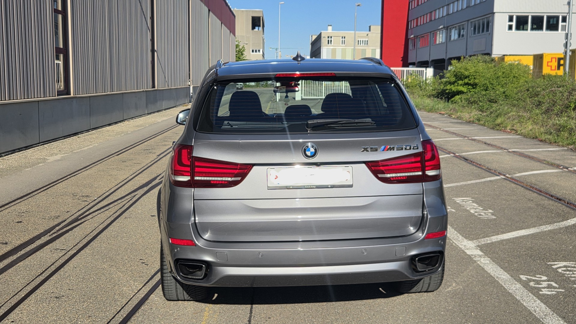 BMW X5 xDrive M50d Steptronic-image-2
