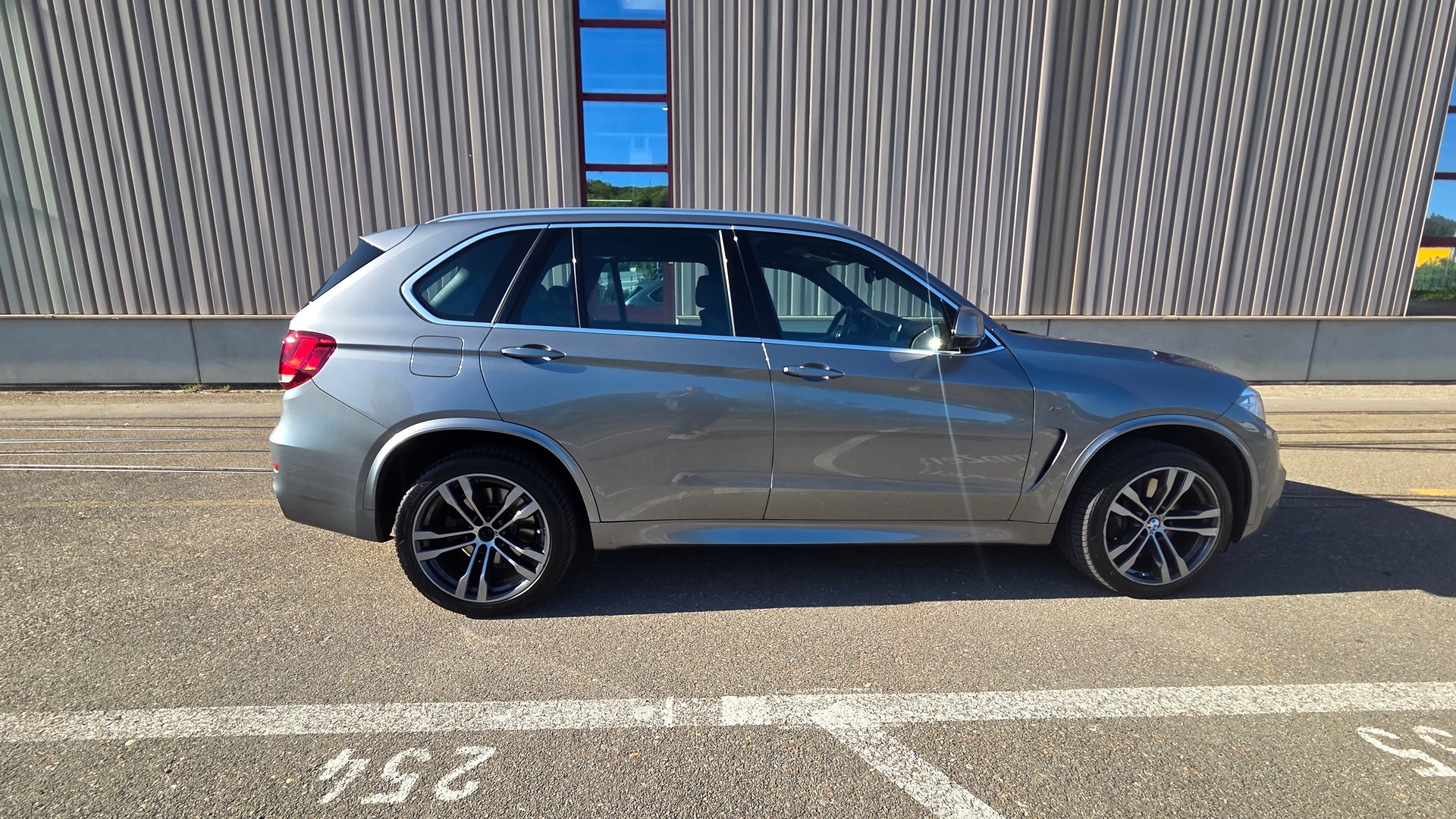 BMW X5 xDrive M50d Steptronic-image-7