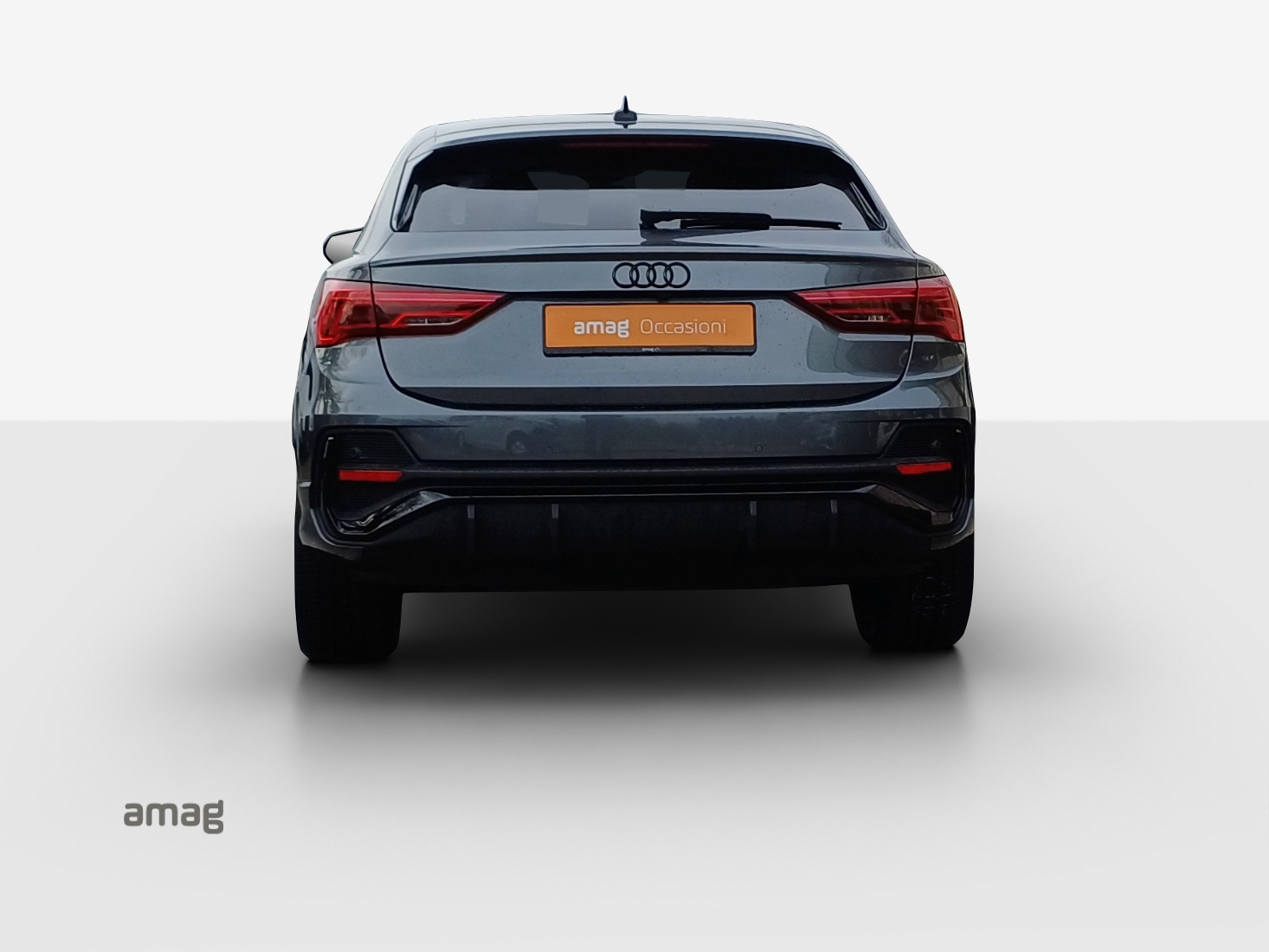 AUDI Q3 Sportback 45 TFSI e S line Attraction S-tronic-image-4