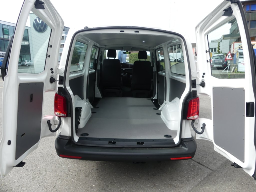 VW T6.1 2.0 Bi-TDI DSG-image-4