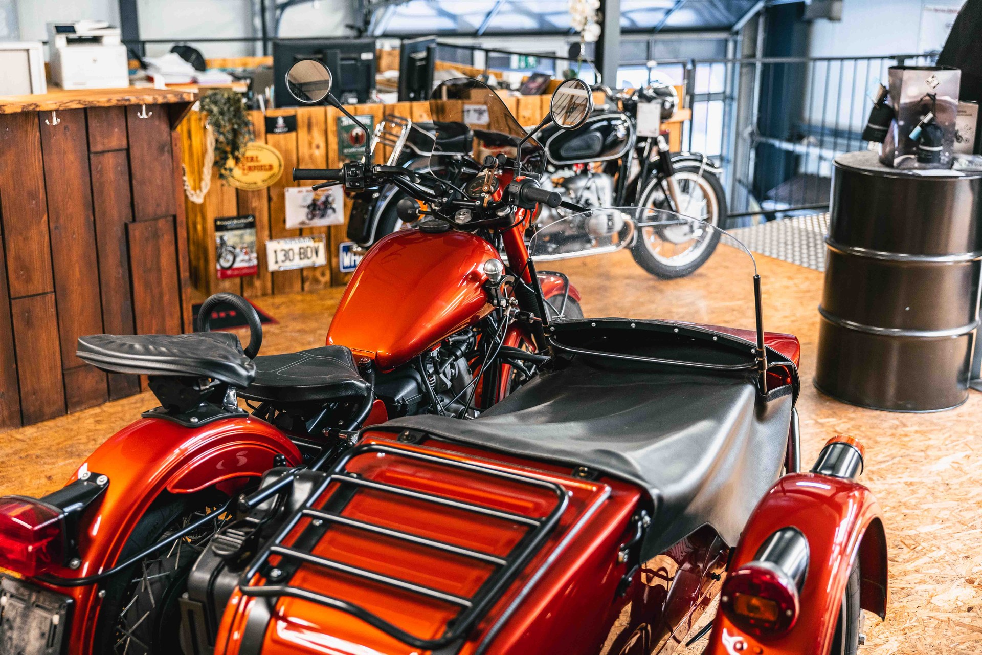 URAL Retro-image-2