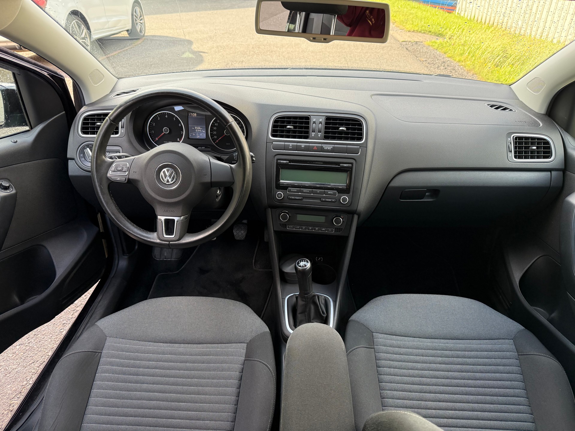 VW Polo 1.4 16V Trendline-image-7