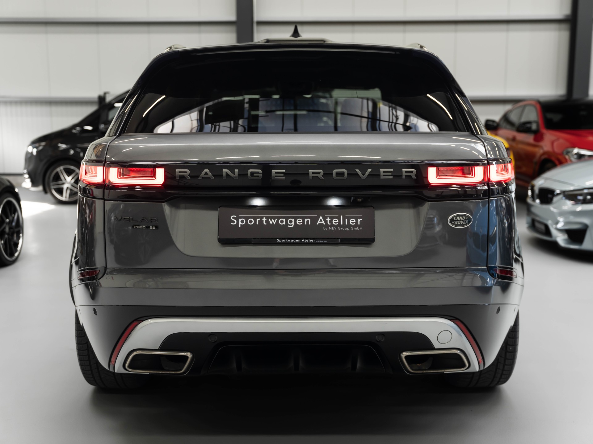 LAND ROVER Range Rover Velar R-Dynamic P 380 SE Automatic-image-2