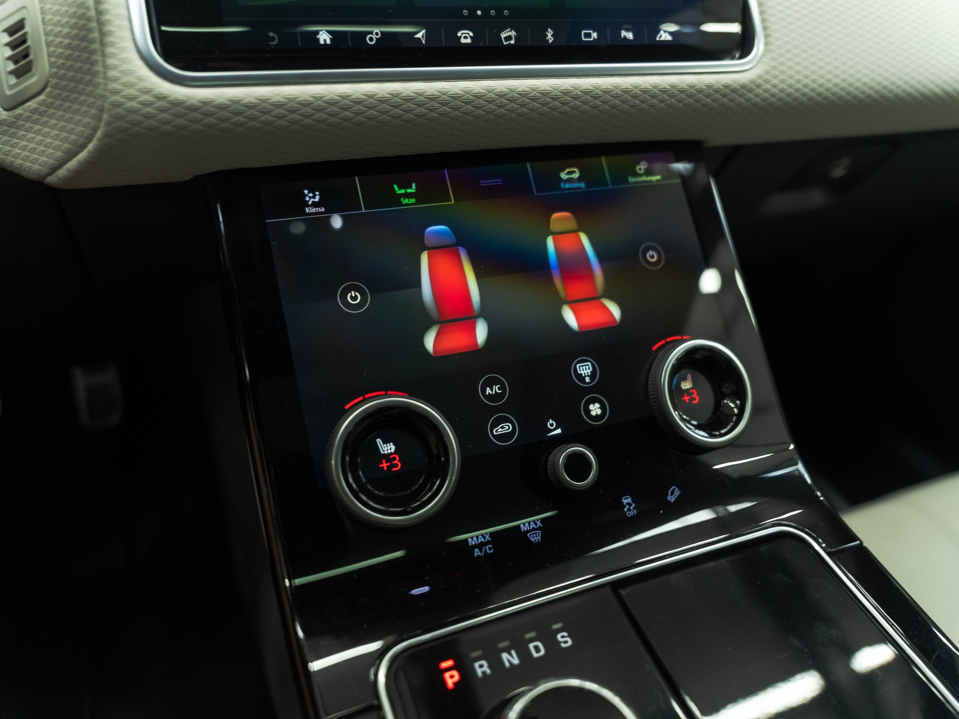 LAND ROVER Range Rover Velar R-Dynamic P 380 SE Automatic-image-25