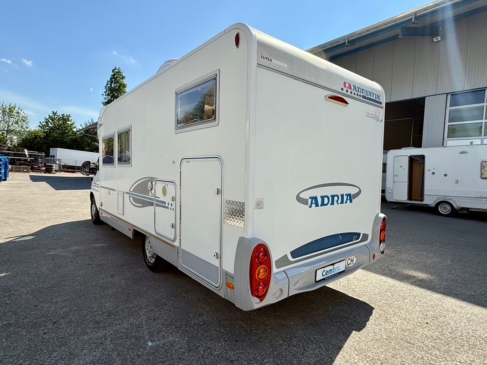 FIAT Adria Coral 660SL -Längsbetten-image-4