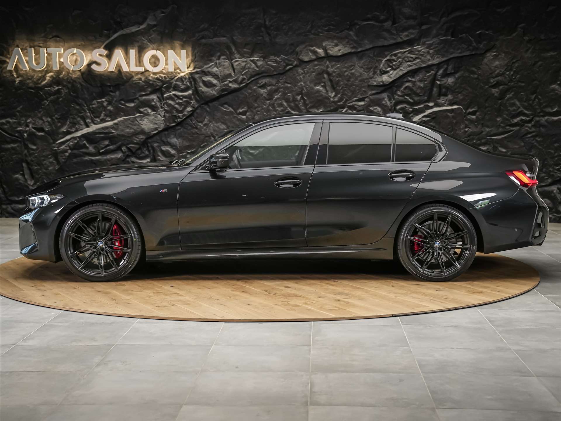 BMW 330i xDrive Steptronic M Sport Pro *Werksgarantie*Head-Up Display*Harman/Kardon*-image-1