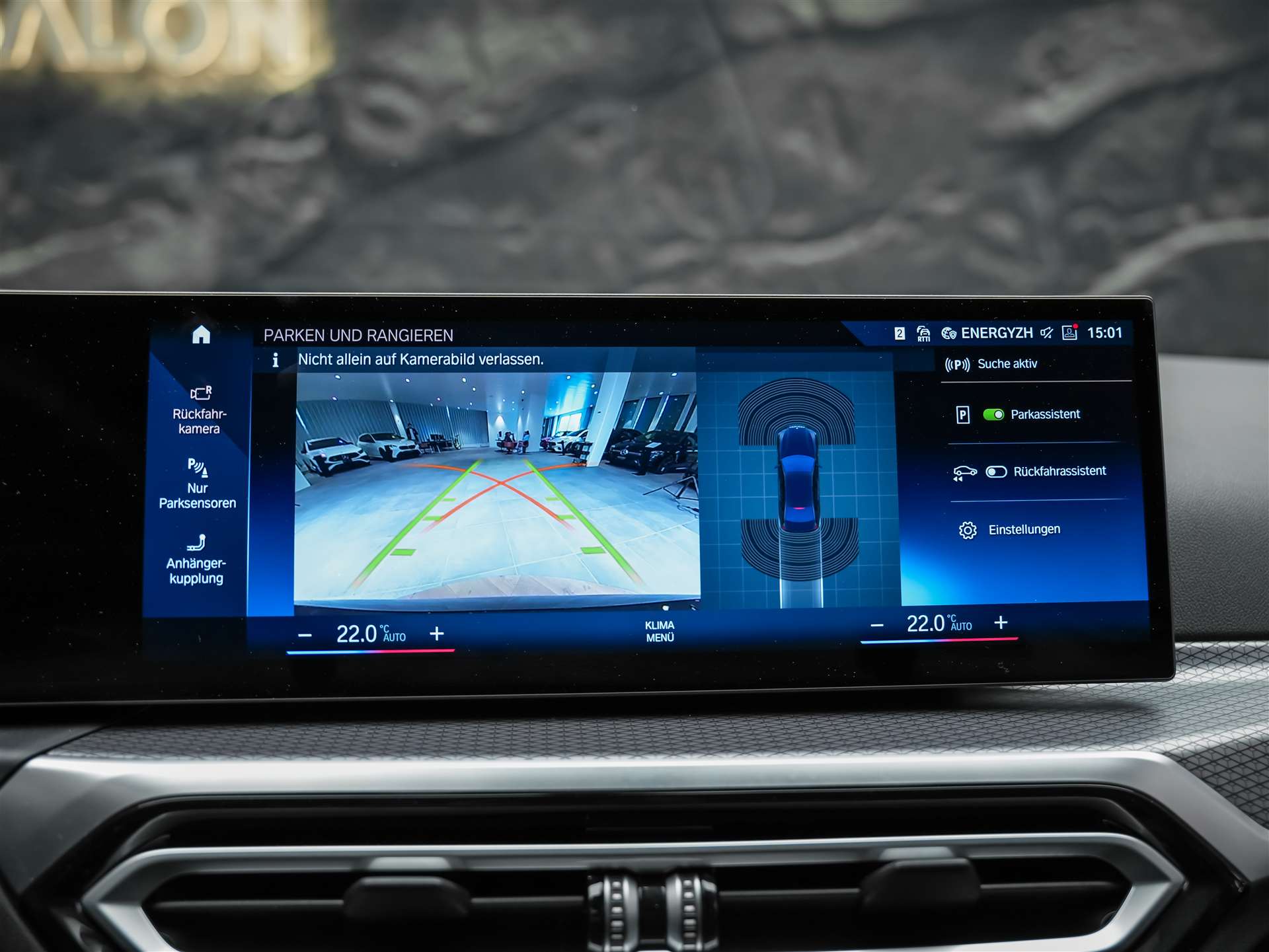 BMW 330i xDrive Steptronic M Sport Pro *Werksgarantie*Head-Up Display*Harman/Kardon*-image-32