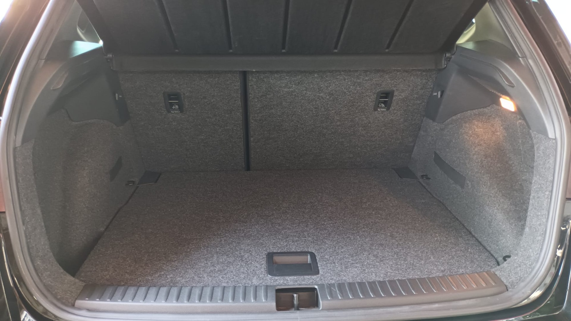 SEAT Arona 1.5 Eco TSI FR DSG-image-14