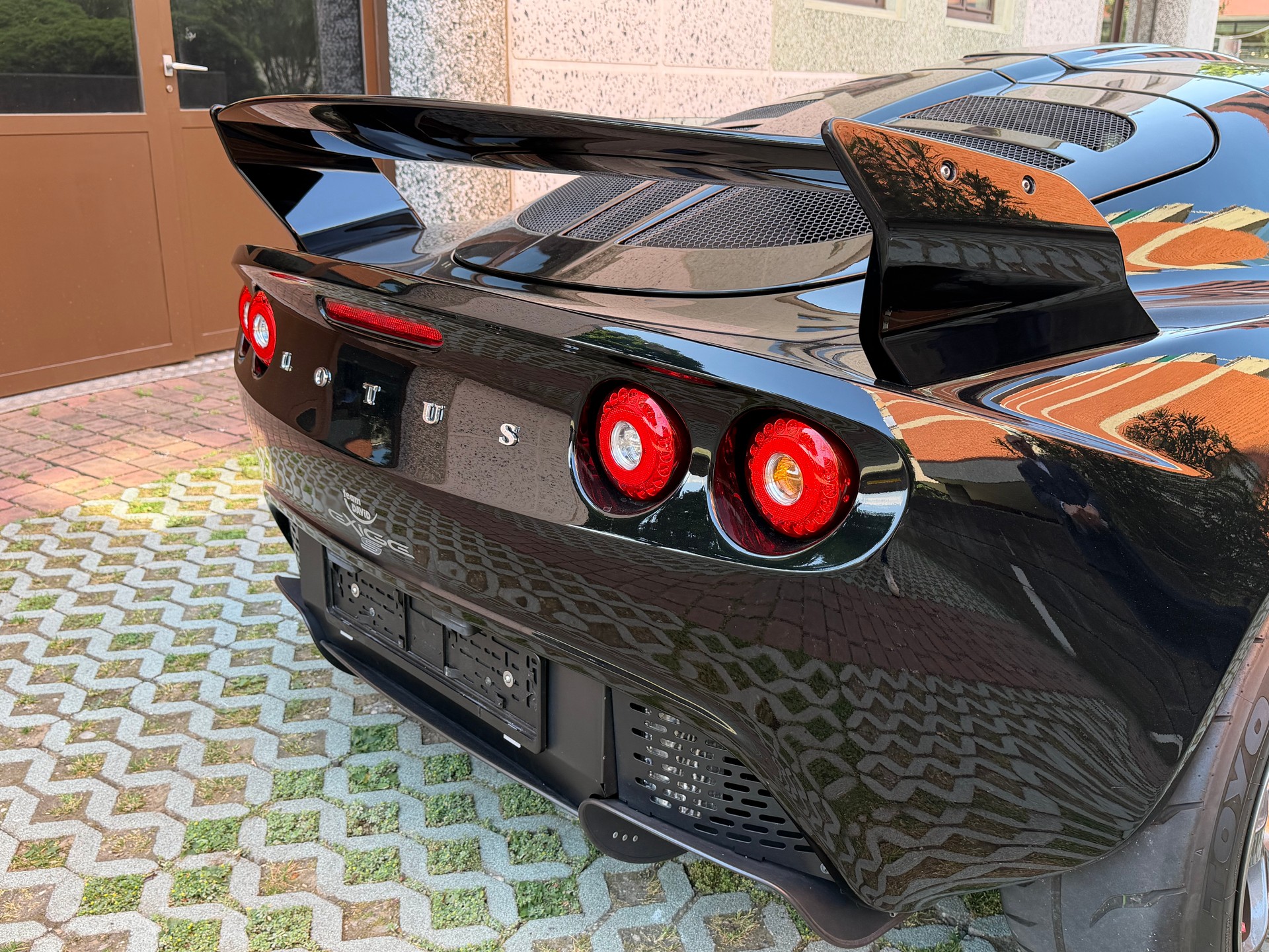 LOTUS Exige S 240-image-6