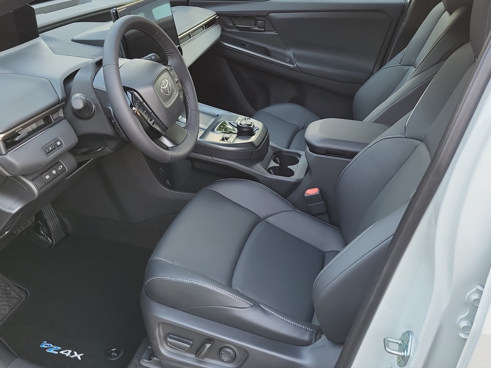 TOYOTA bZ4X Touring Premium AWD-image-12