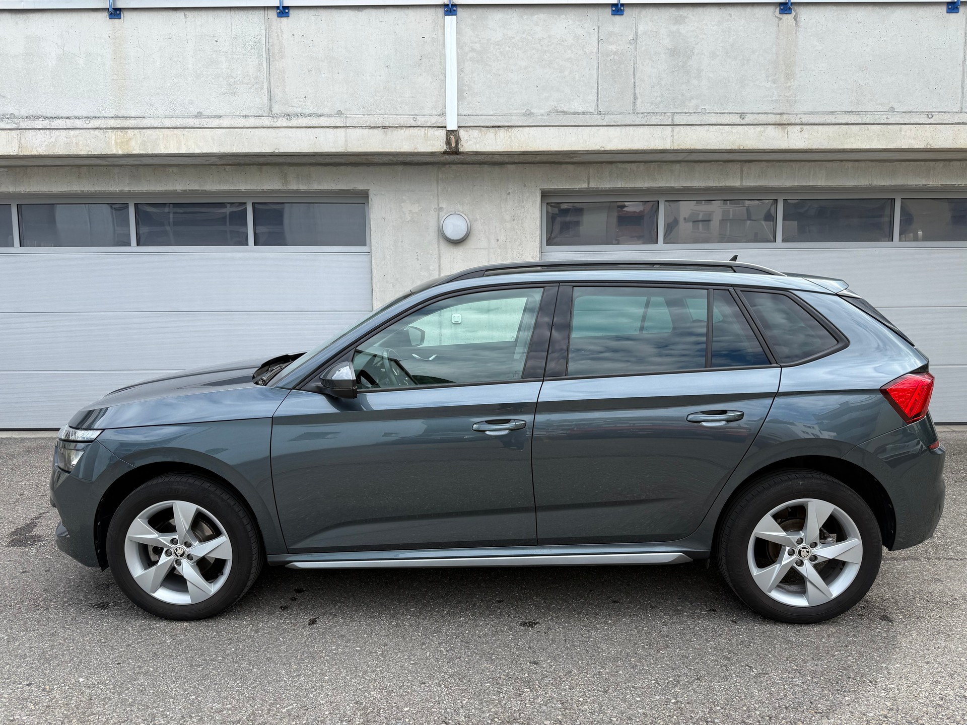 SKODA Kamiq 1.0 TSI Style DSG-image-6