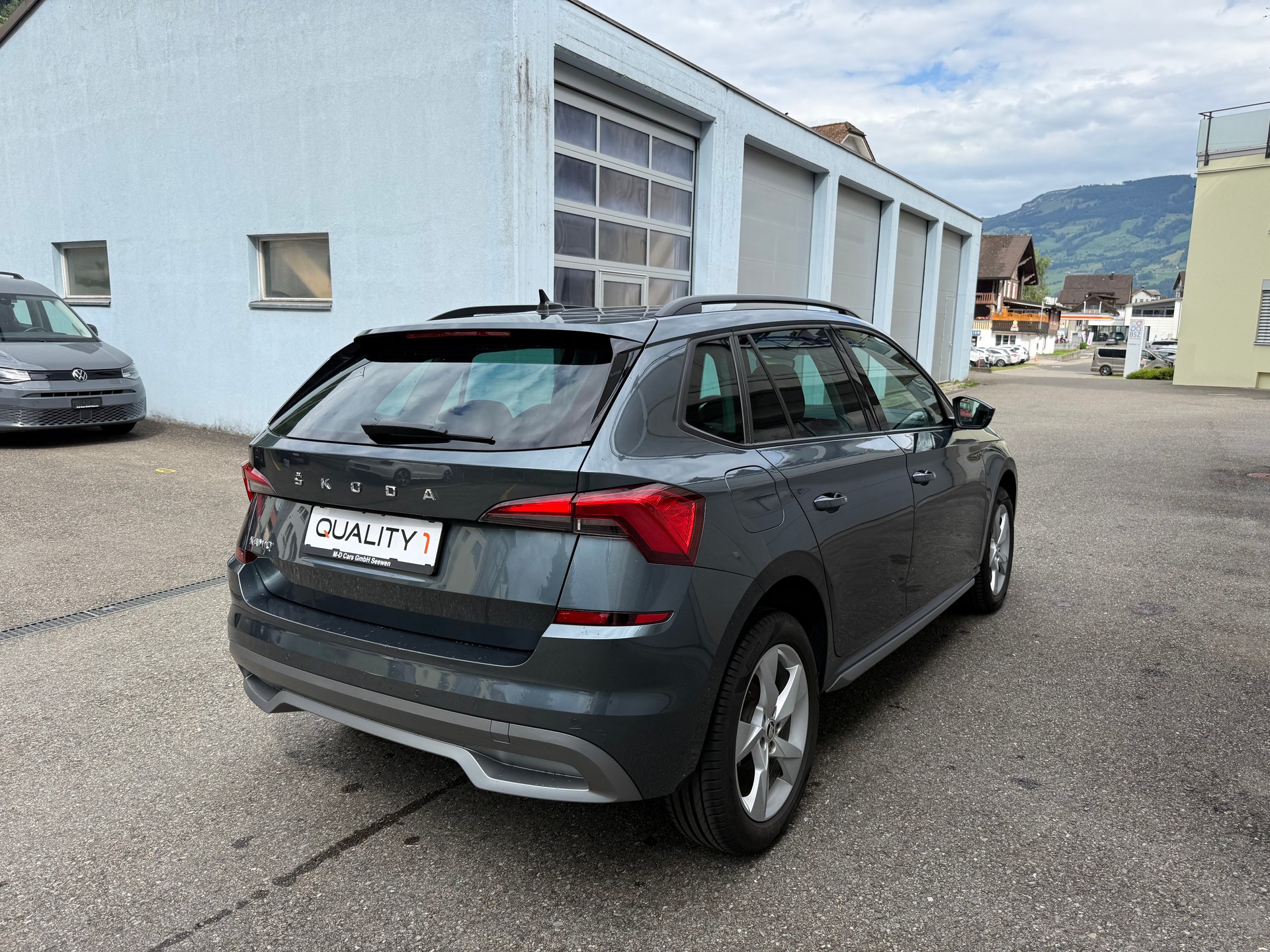 SKODA Kamiq 1.0 TSI Style DSG-showroom-element-3