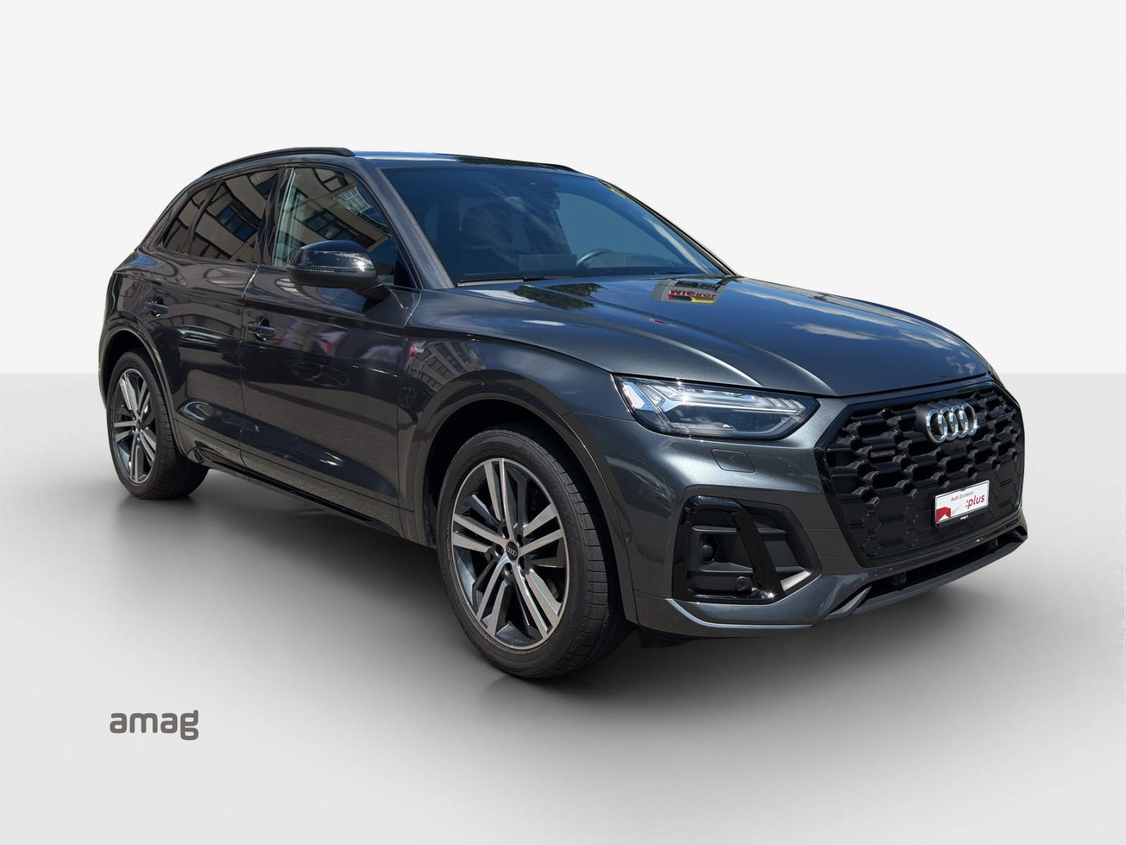 AUDI Q5 50 TFSI e PHEV S line quattro S-tronic-image-6