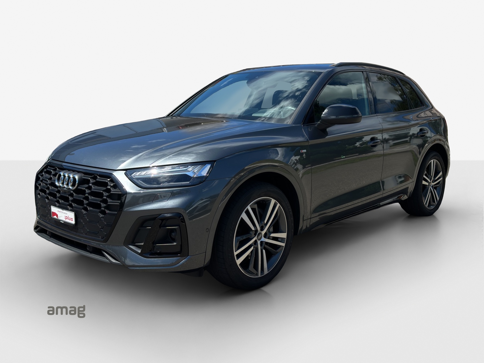 AUDI Q5 50 TFSI e PHEV S line quattro S-tronic-image-0