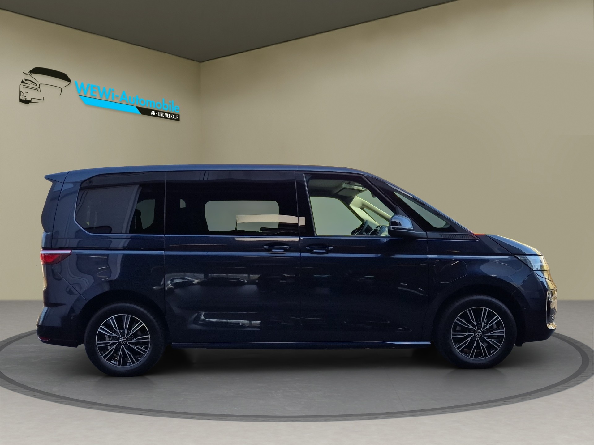 VW Multivan 1.5 eHybrid 4Motion DSG-image-1