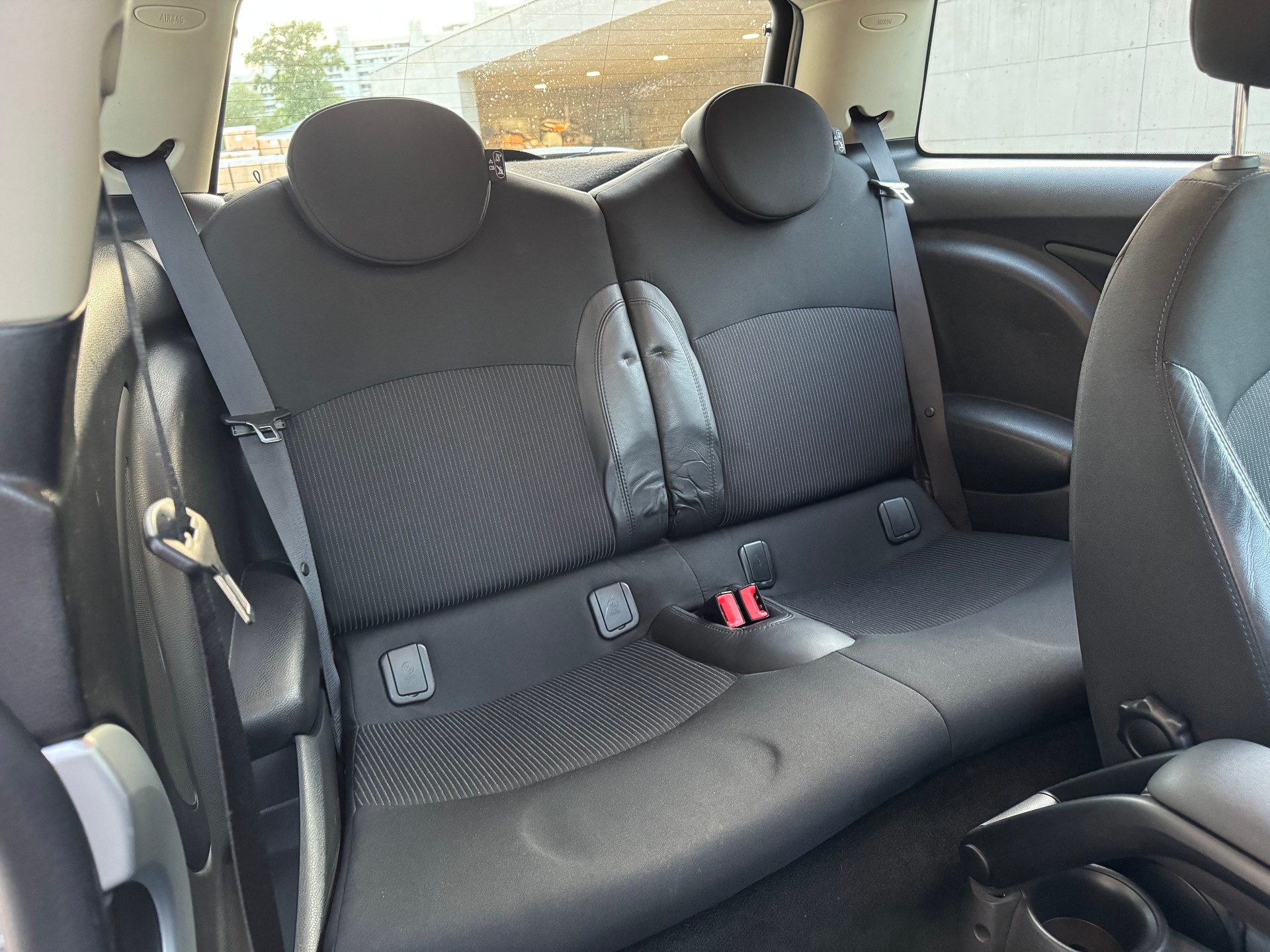 MINI Cooper-image-13