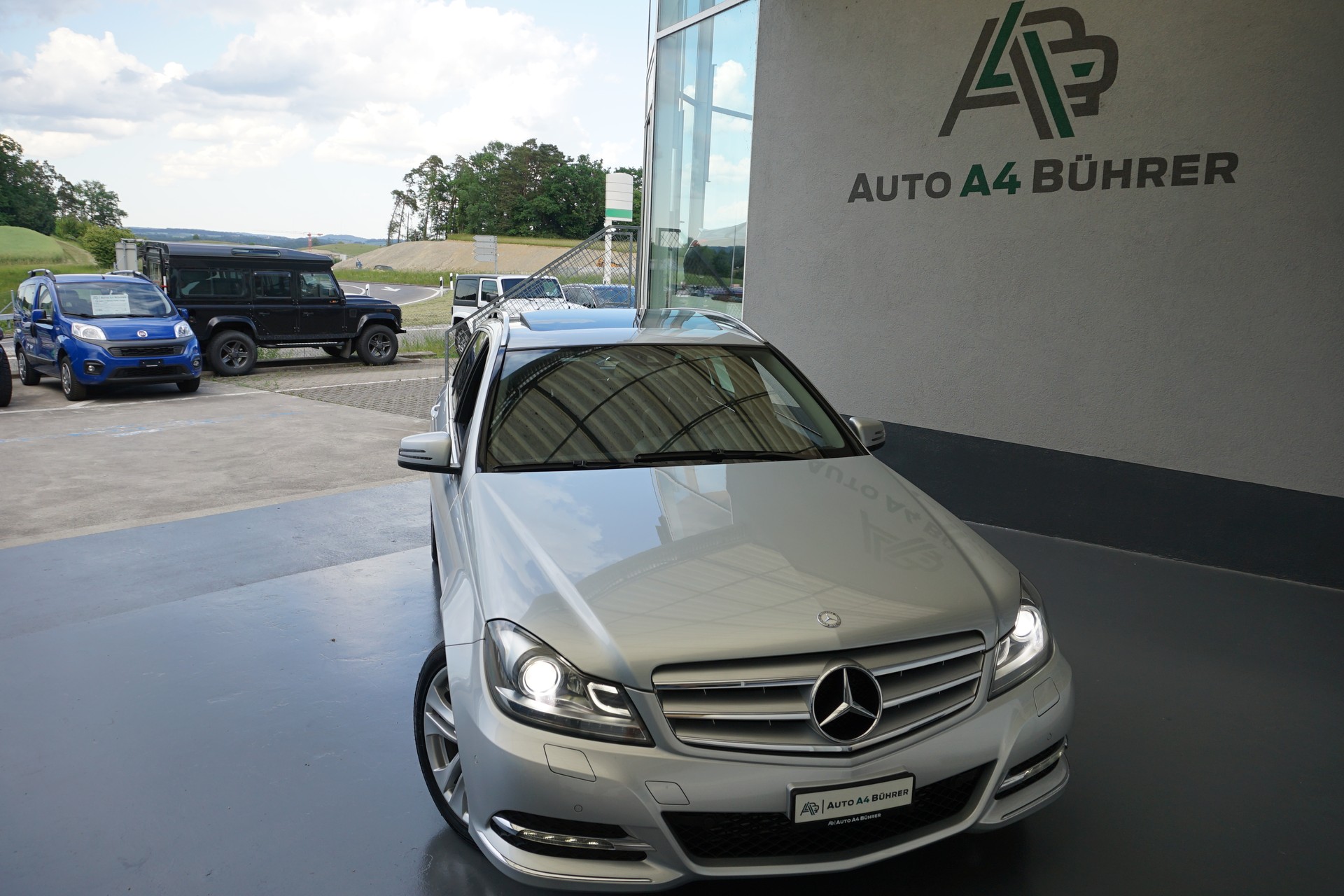 MERCEDES-BENZ C 250 CDI Avantgarde T-Modell 204PS Automat-image-2