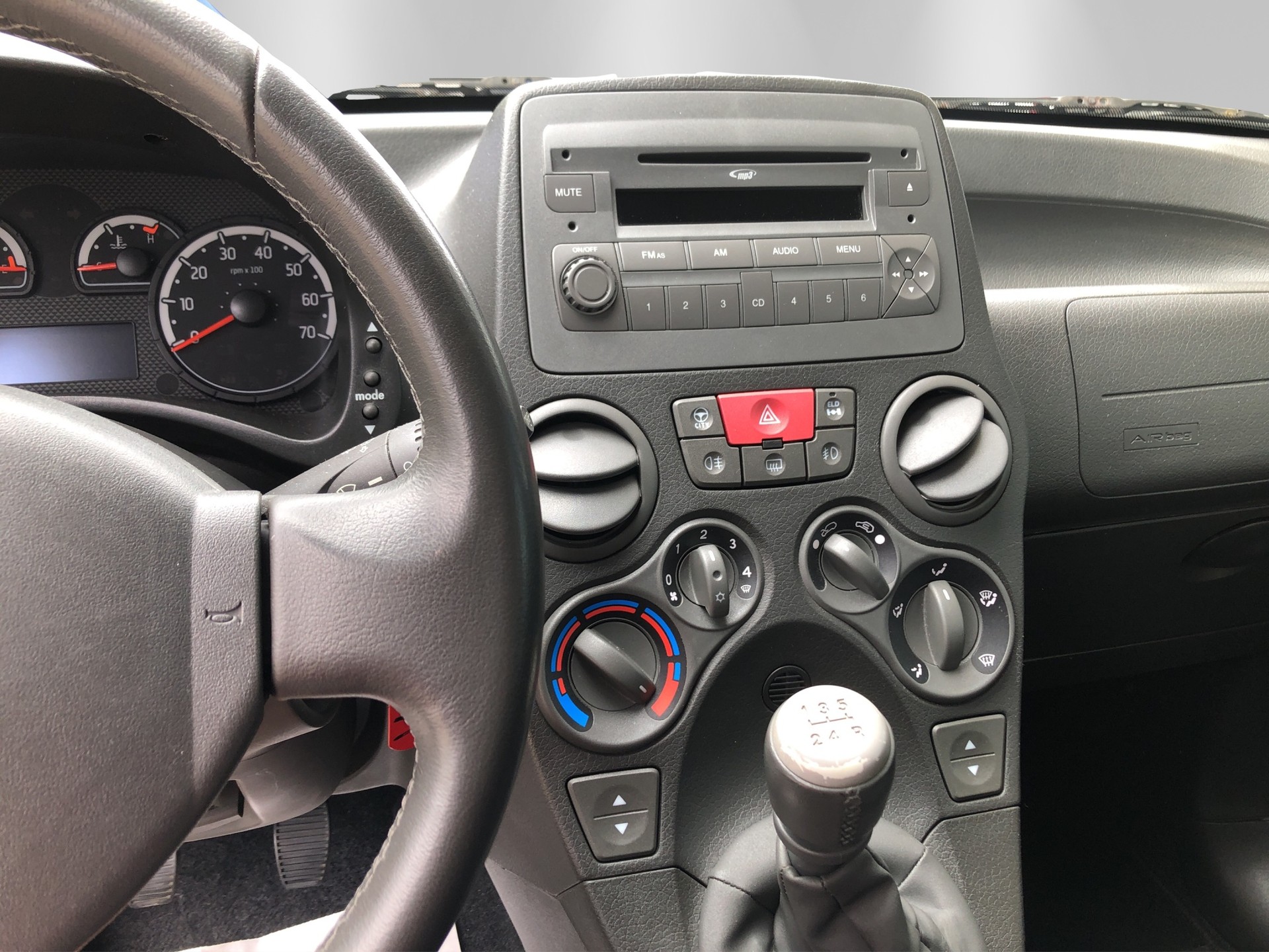 FIAT Panda 1.2 Climbing 4x4-image-11