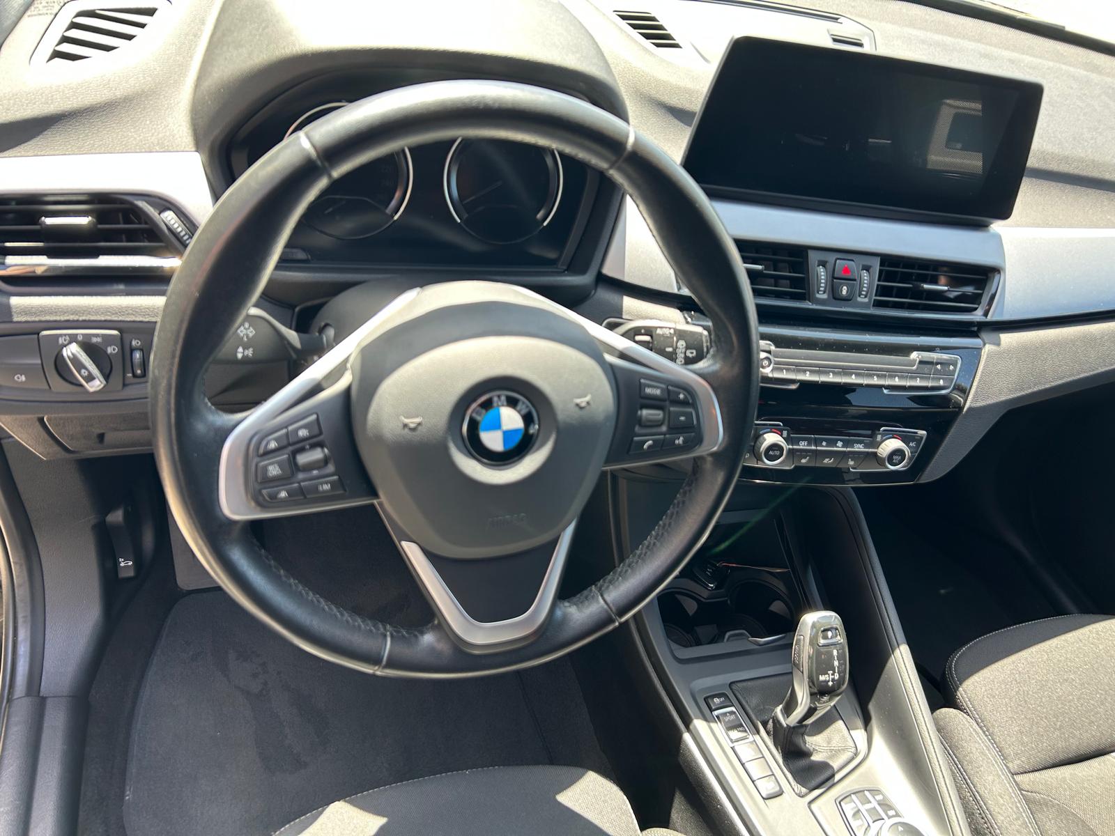 BMW X1 xDrive 20d Steptronic-image-8