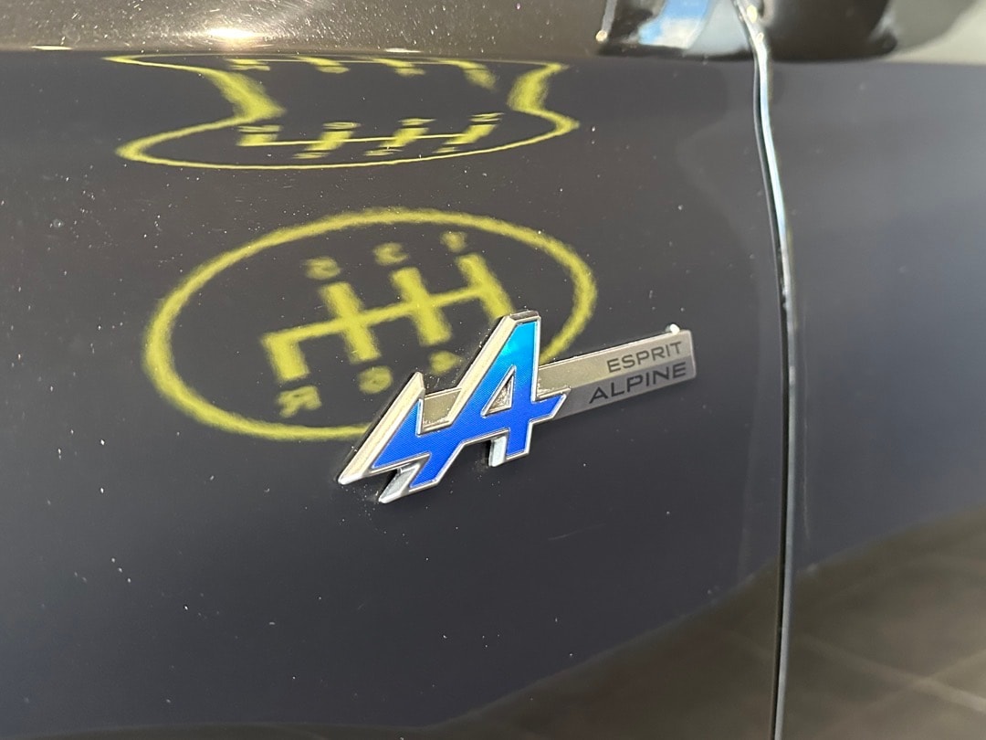 RENAULT Austral 1.3 MHEV 160 Techno Esprit Alpine A-image-19