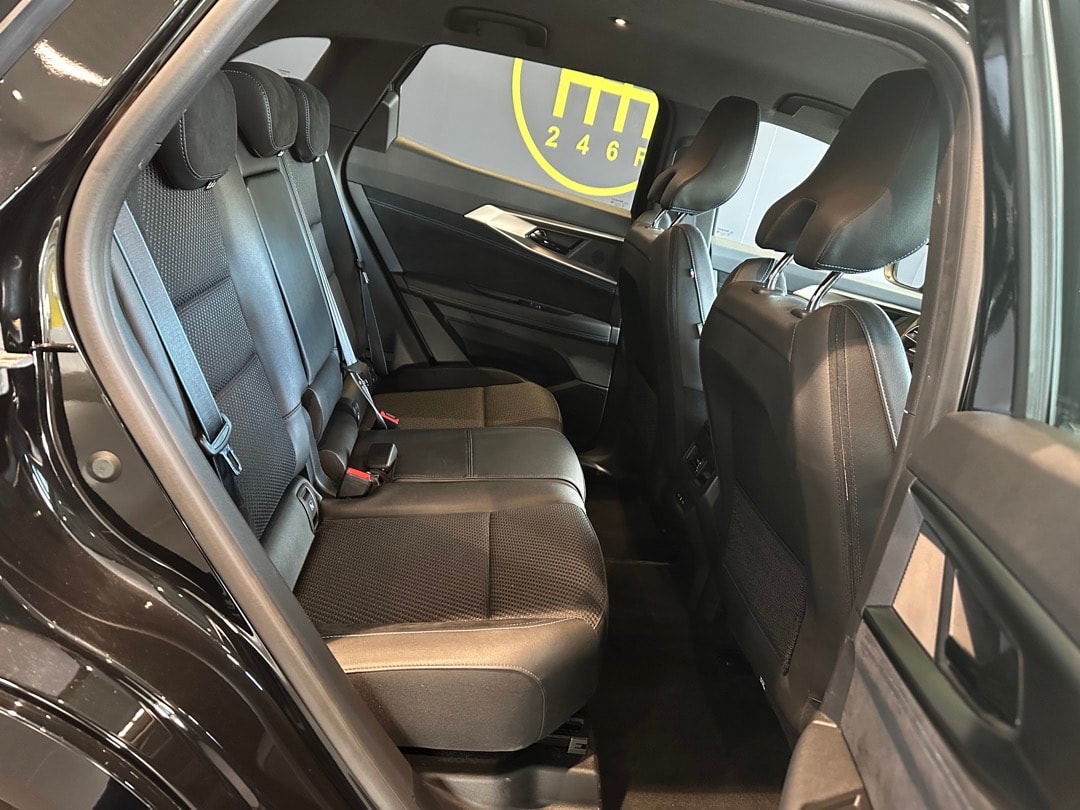 RENAULT Austral 1.3 MHEV 160 Techno Esprit Alpine A-image-21