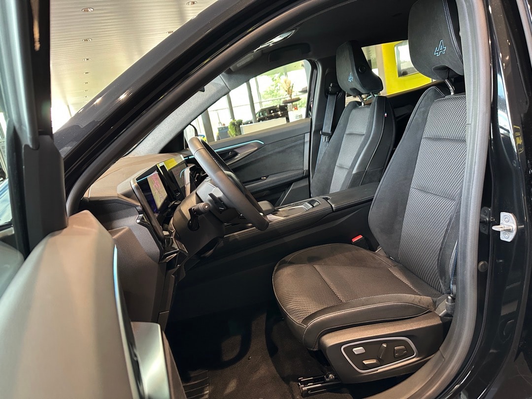 RENAULT Austral 1.3 MHEV 160 Techno Esprit Alpine A-image-10