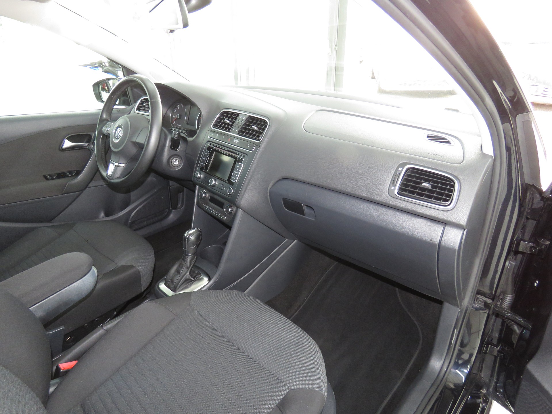 VW Polo 1.2 TSI Comfortline DSG-image-10