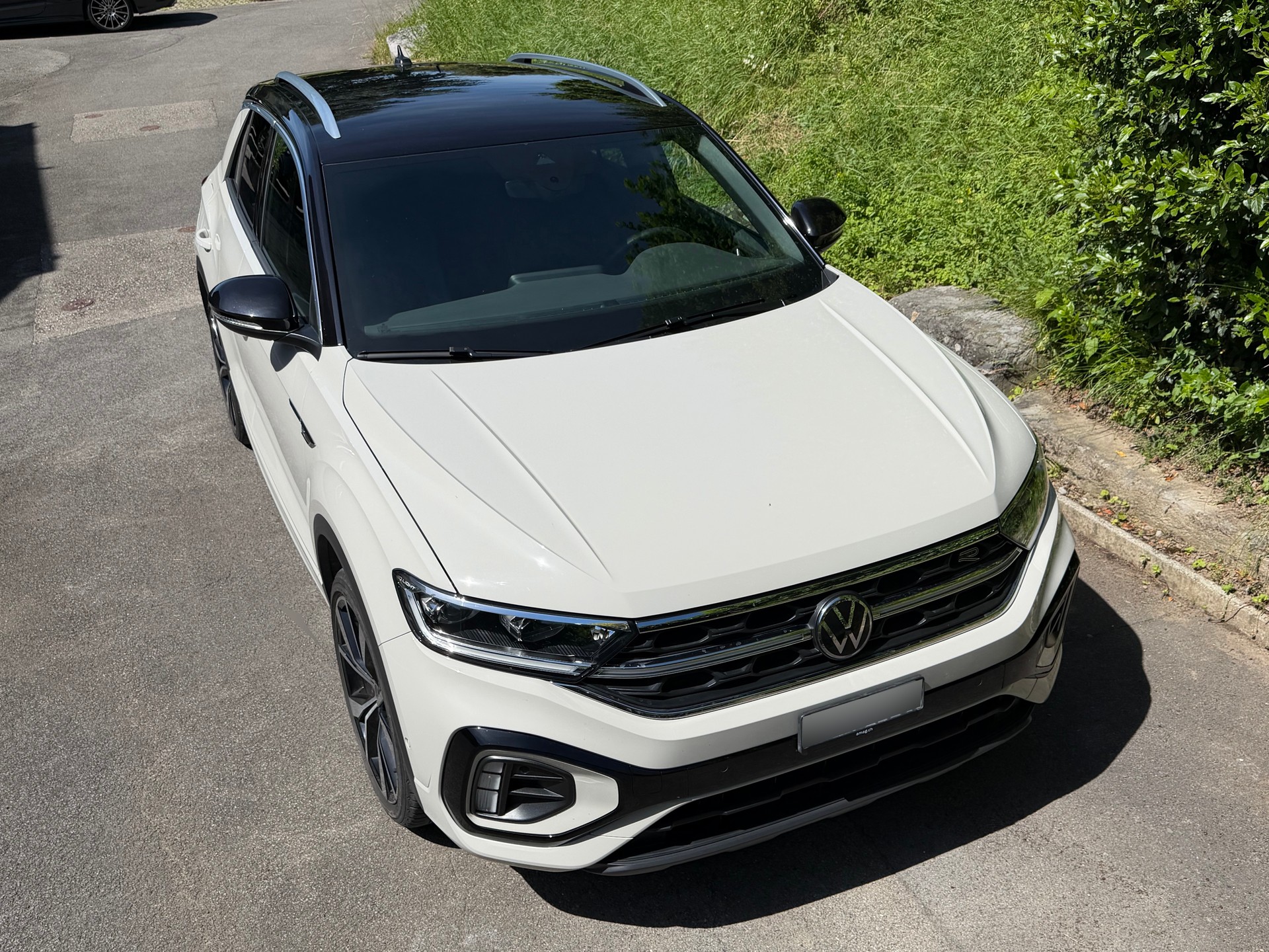 VW 2.0 TSI R-Line DSG 4motion-image-2