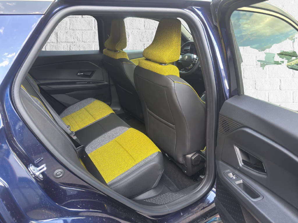 RENAULT R5 E-Tech Comfort Range iconic five-image-9