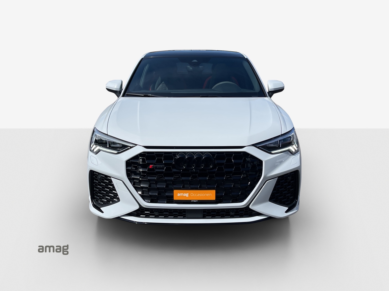AUDI RS Q3 Sportback quattro S tronic-image-6
