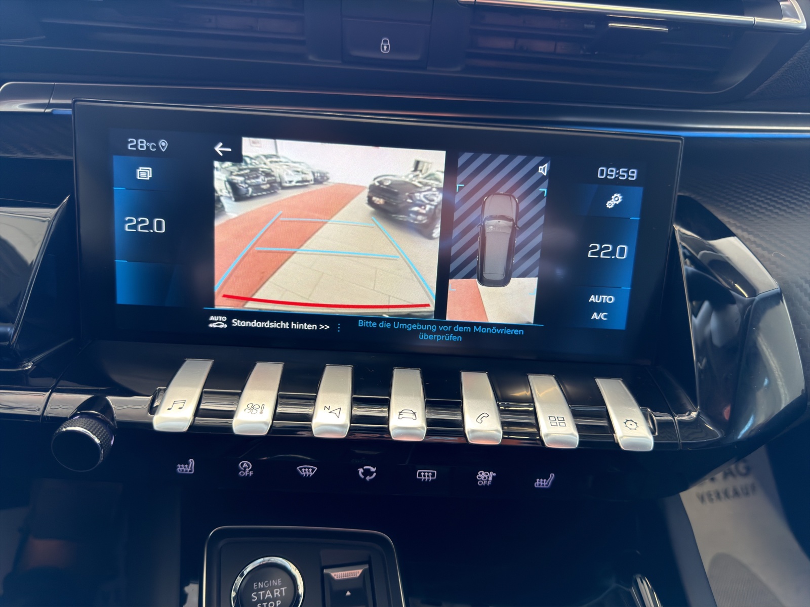 PEUGEOT 508 SW 2.0 Blue HDI Allure EAT8-image-15