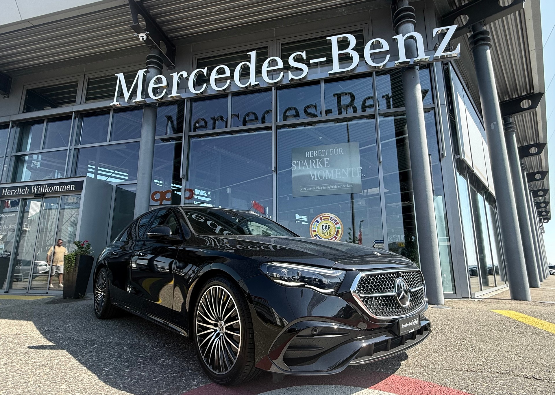 MERCEDES-BENZ E 220 d AMG Line 4Matic 9G-Tronic