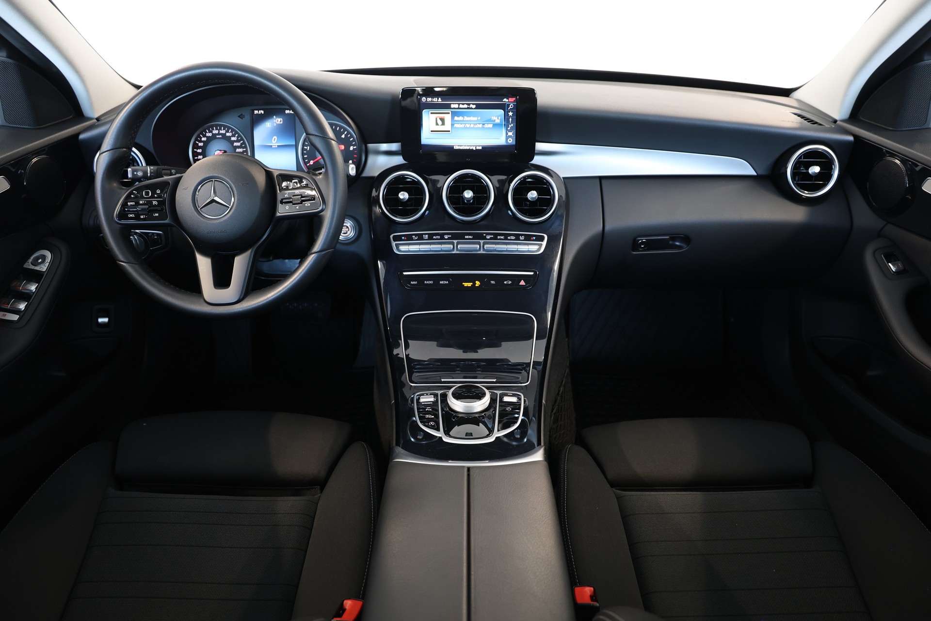 MERCEDES-BENZ C 220 d 9G-Tronic-image-9