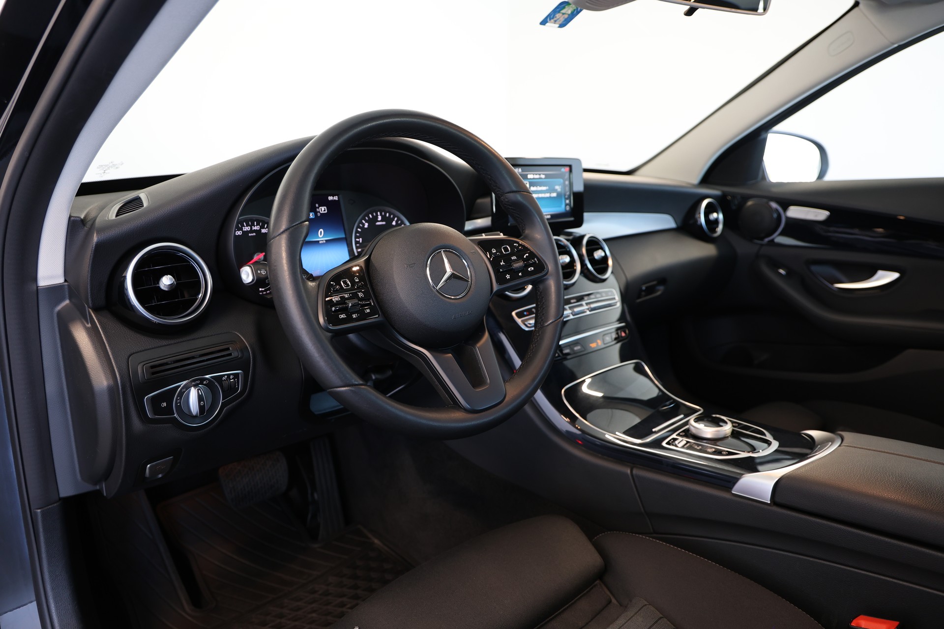 MERCEDES-BENZ C 220 d 9G-Tronic-image-7