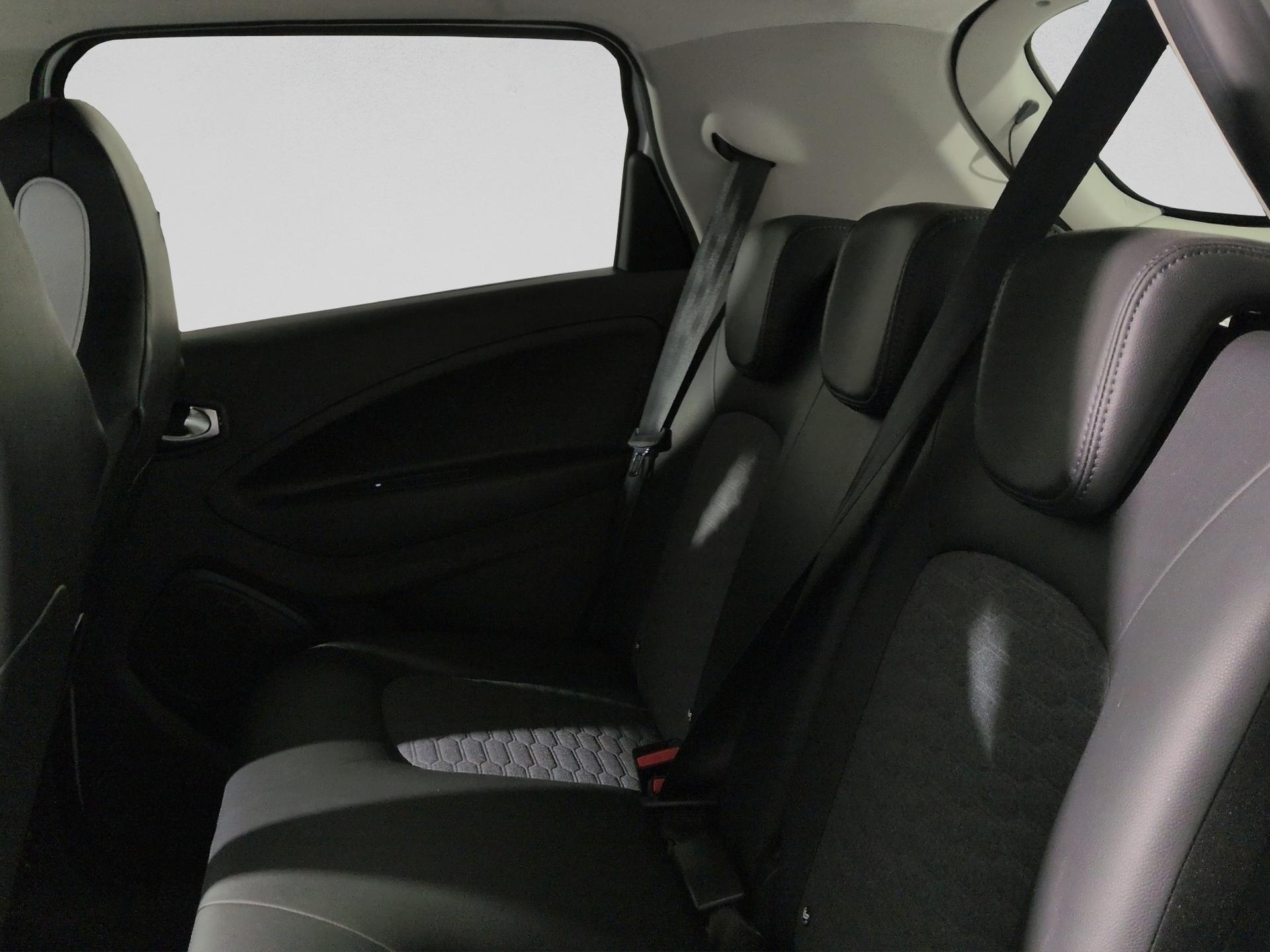 RENAULT Zoe Intens R135 (incl. Batterie)-image-15