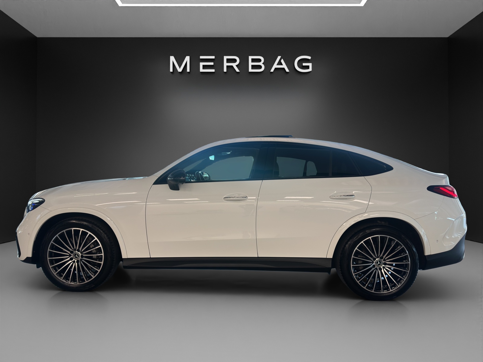 MERCEDES-BENZ GLC Coupé 220 d 4Matic-image-2
