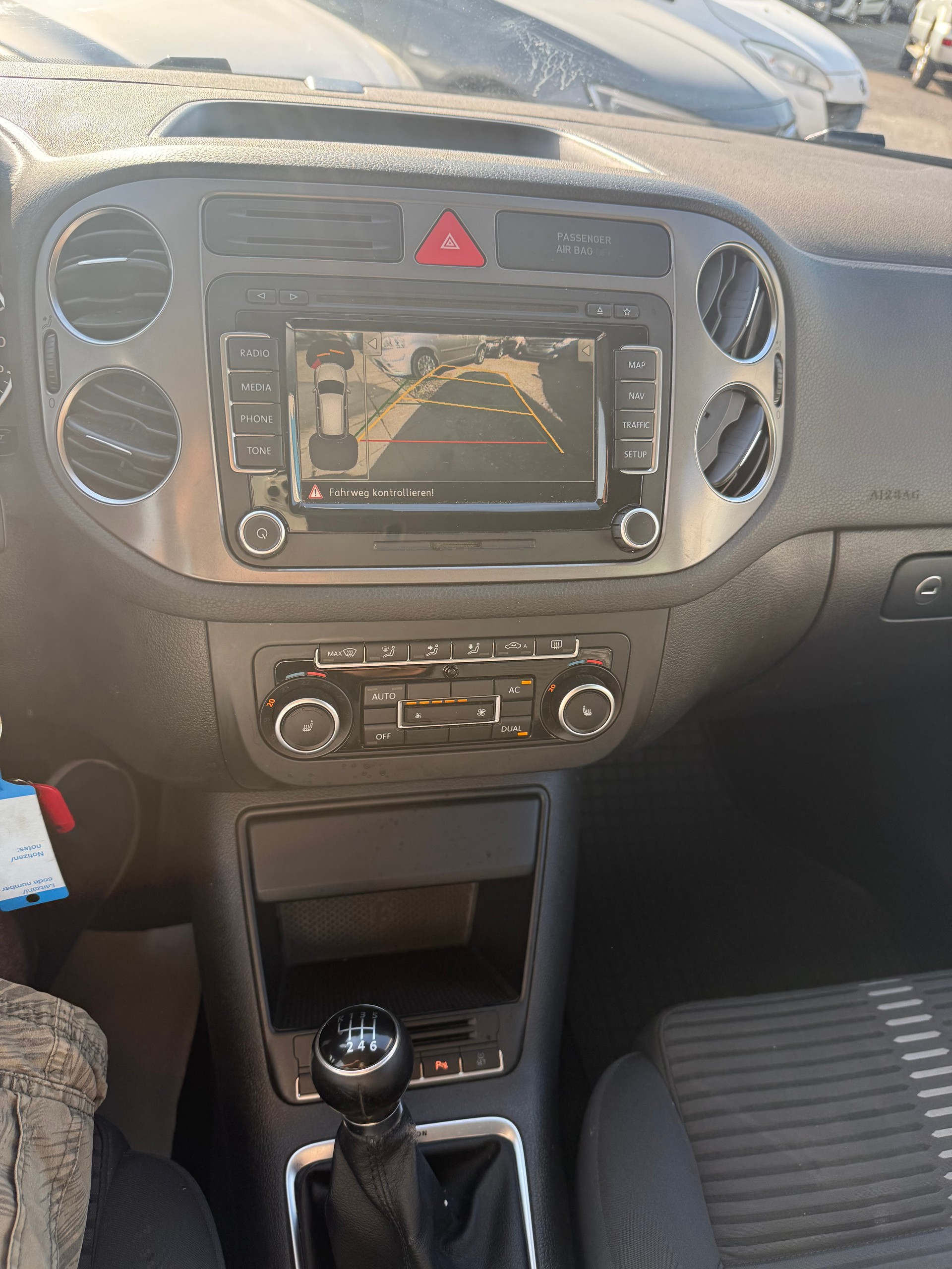 VW Tiguan 2.0 TSI Sport&Style-image-13