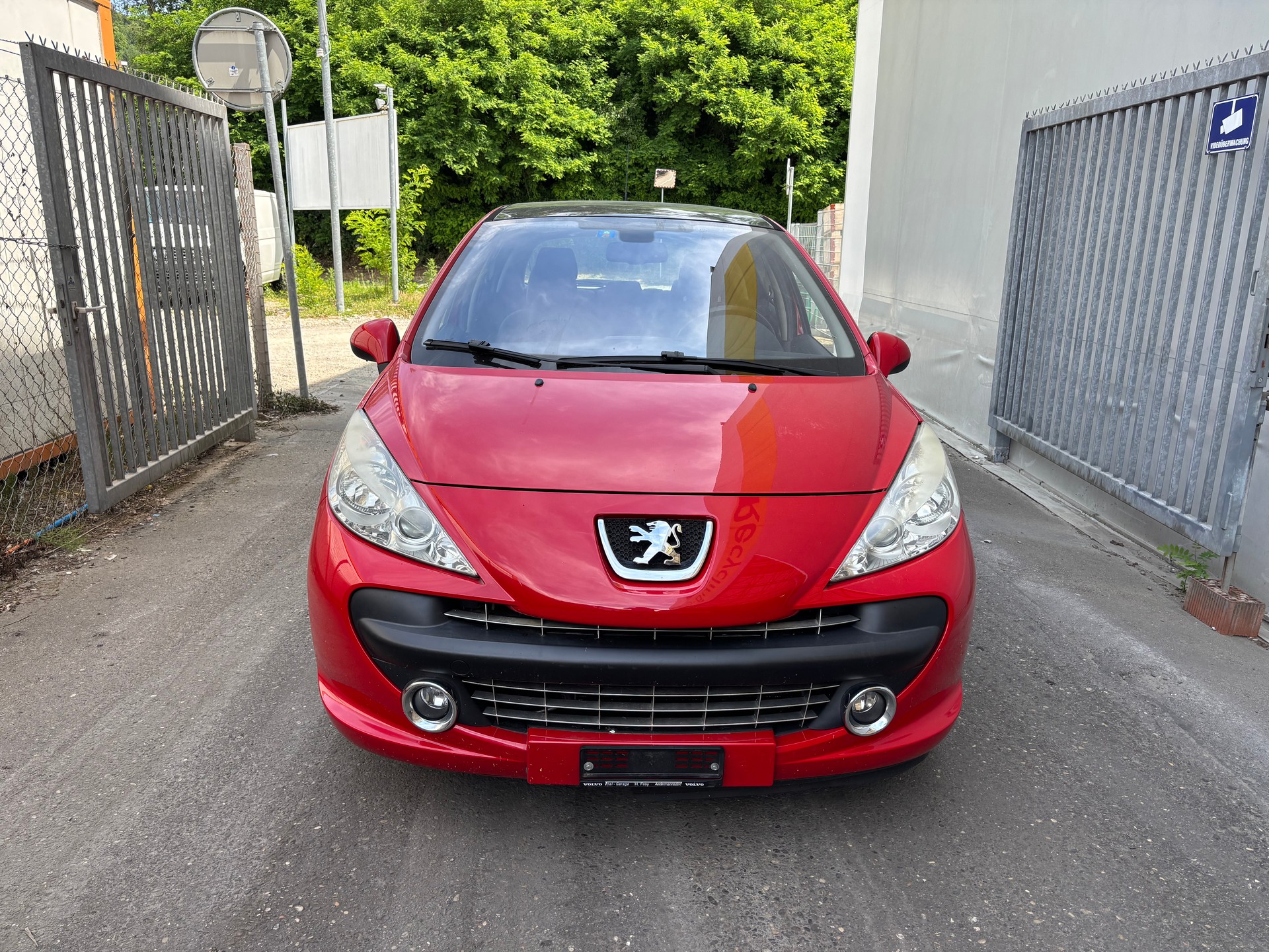 PEUGEOT 207 1.6 16V Turbo XSI-image-4