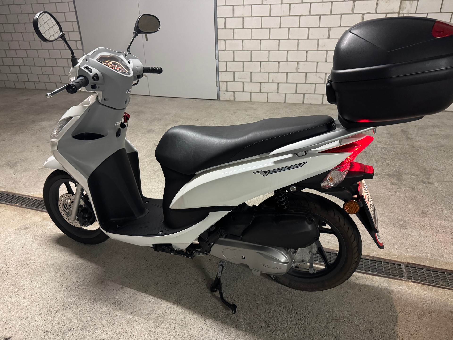 HONDA NSC Vision 50-image-5