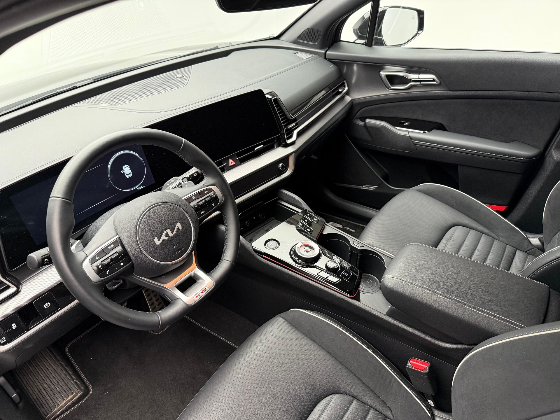 KIA Sportage 1.6 T-GDi GT-Line-image-4