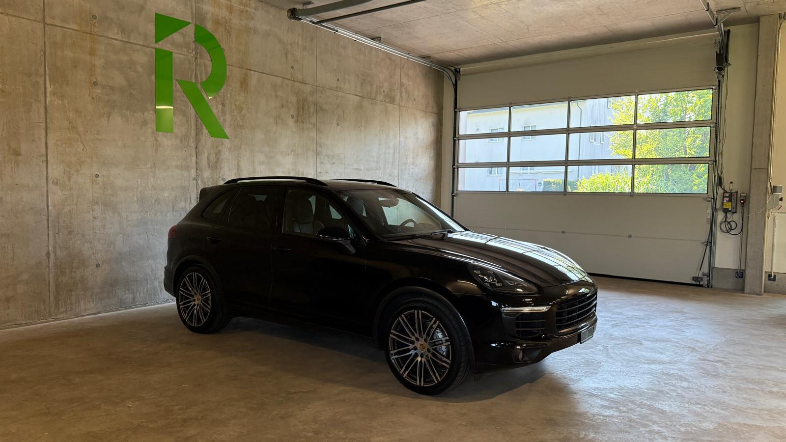 PORSCHE Cayenne 4.2 V8 TDI S TipT-image-3