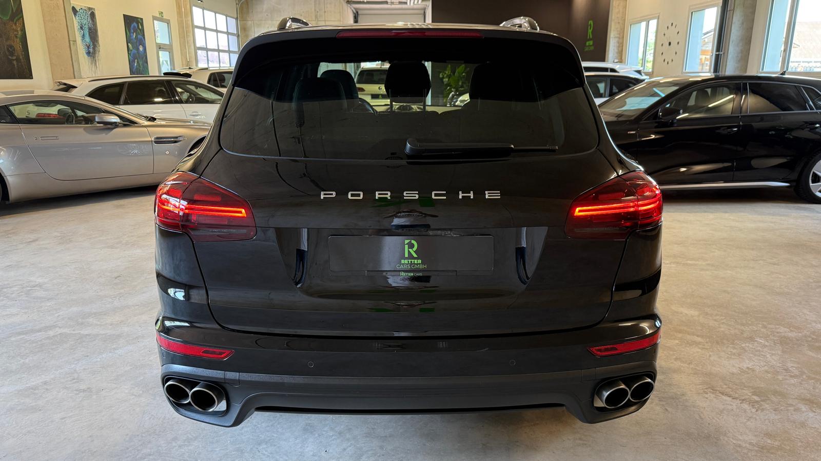 PORSCHE Cayenne 4.2 V8 TDI S TipT-image-9