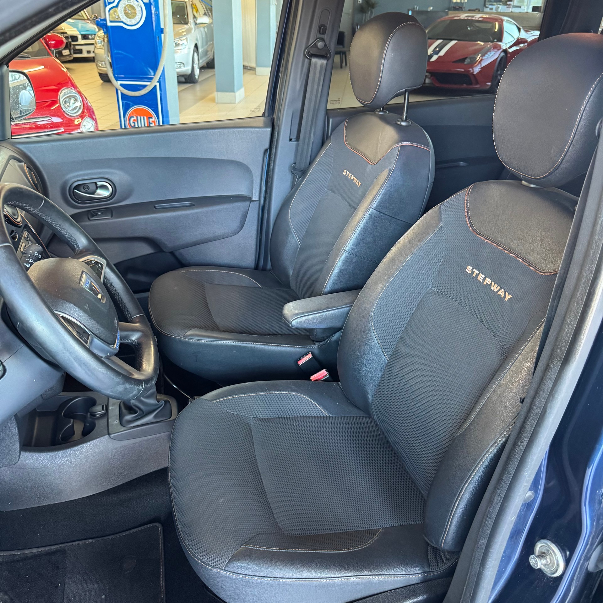 DACIA Lodgy 1.2 T Stepway 7PL-image-7