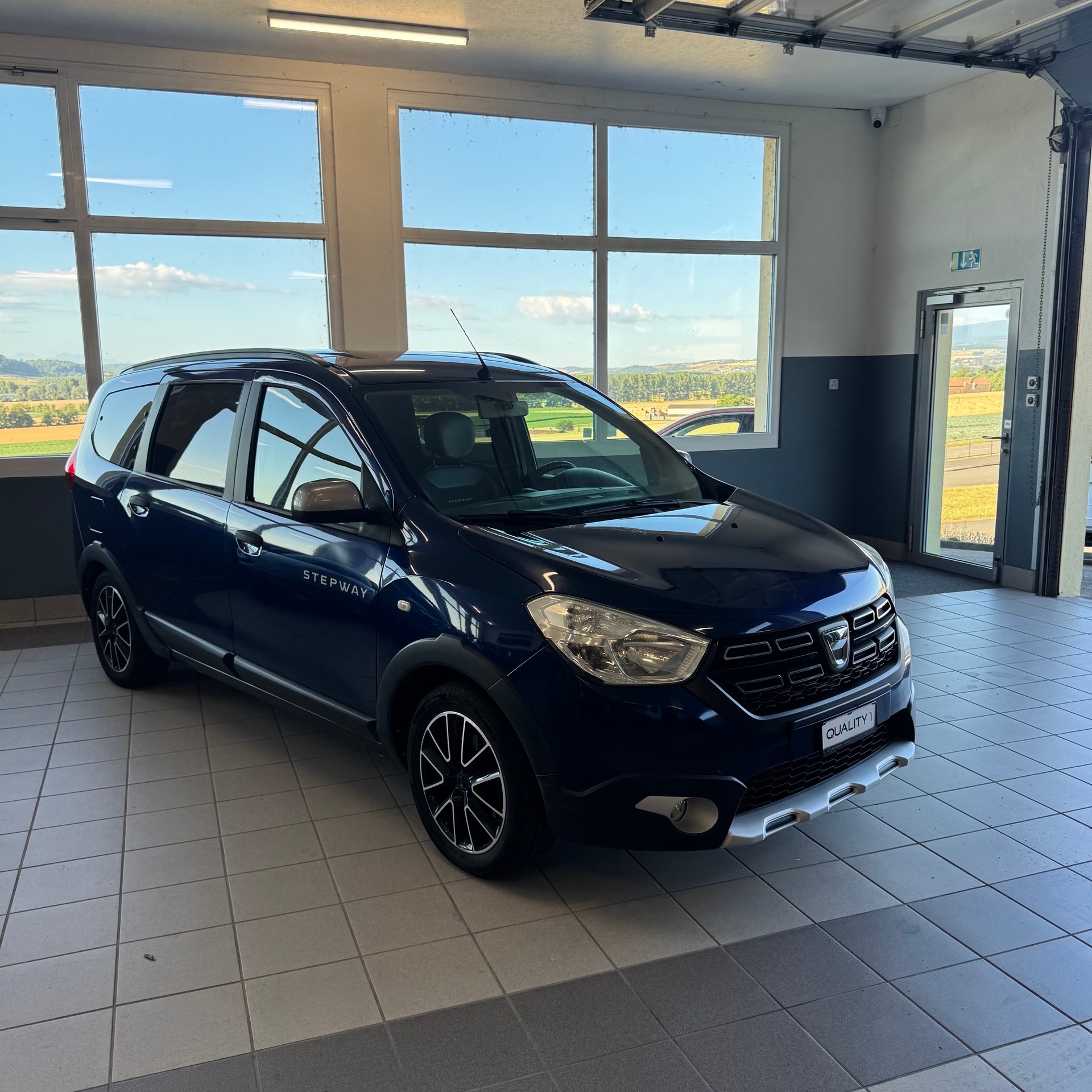 DACIA Lodgy 1.2 T Stepway 7PL-image-3