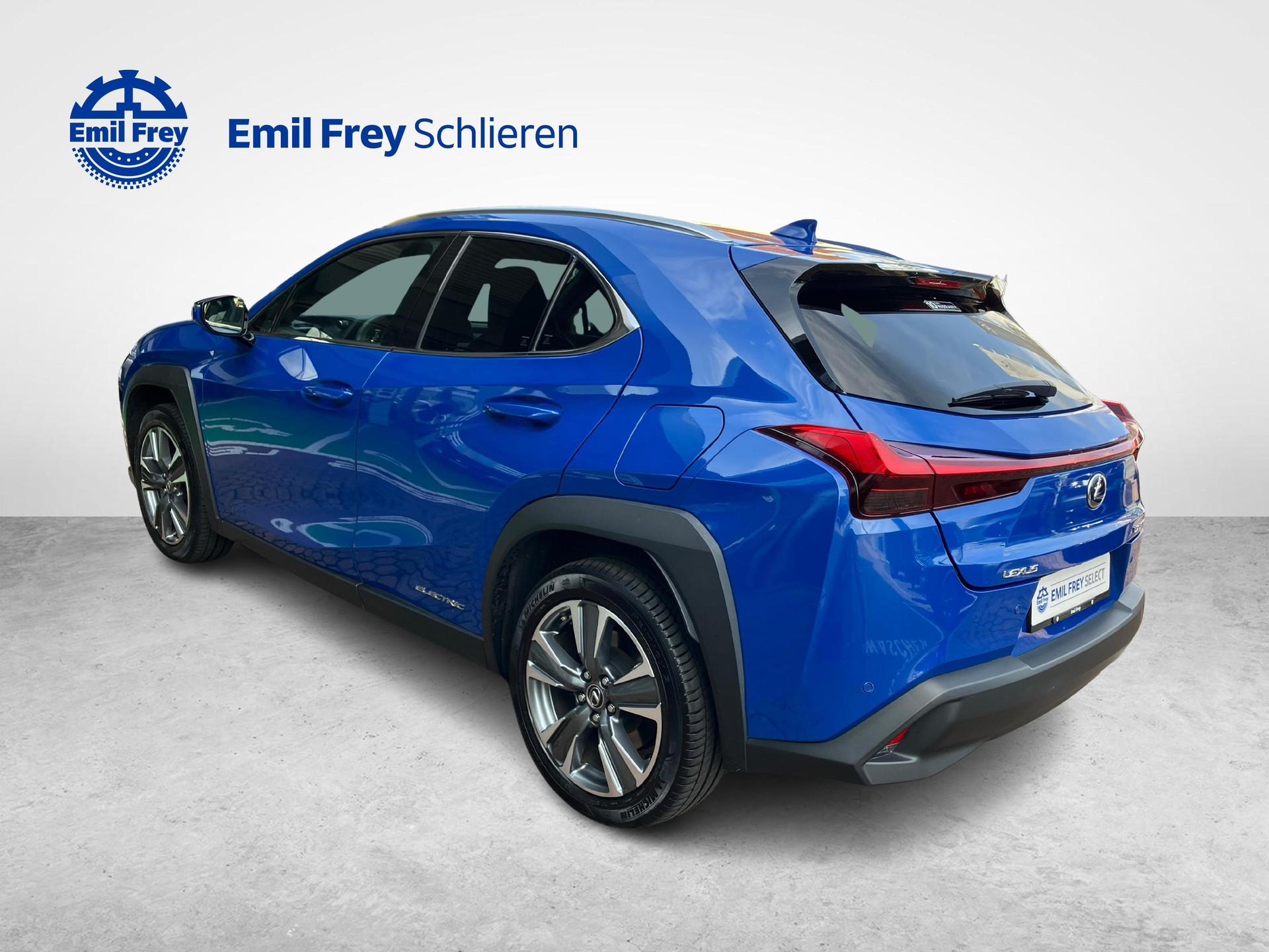 LEXUS UX 300e Excellence-image-2