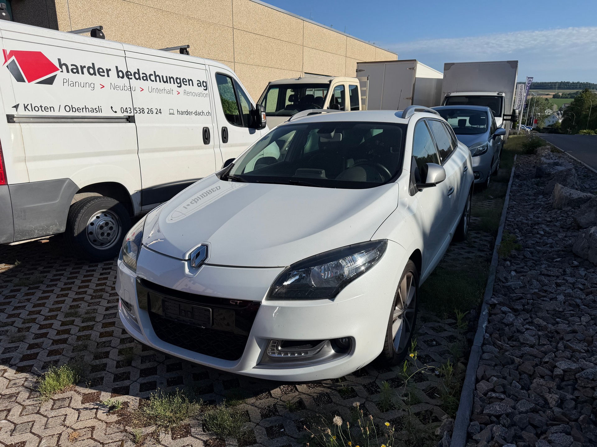 RENAULT Mégane Grandtour 2.0 16V Turbo GT-image-3
