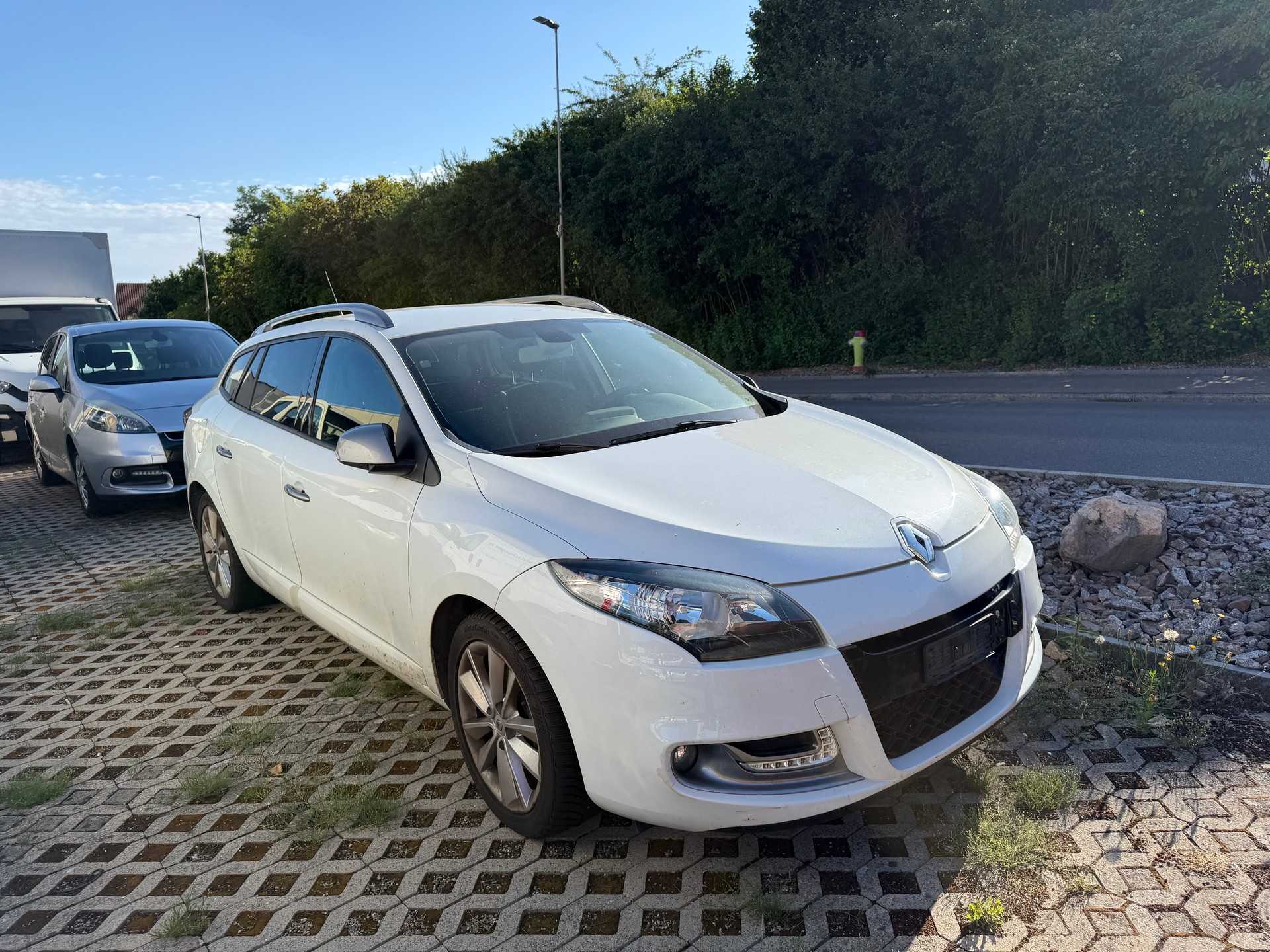 RENAULT Mégane Grandtour 2.0 16V Turbo GT-image-4