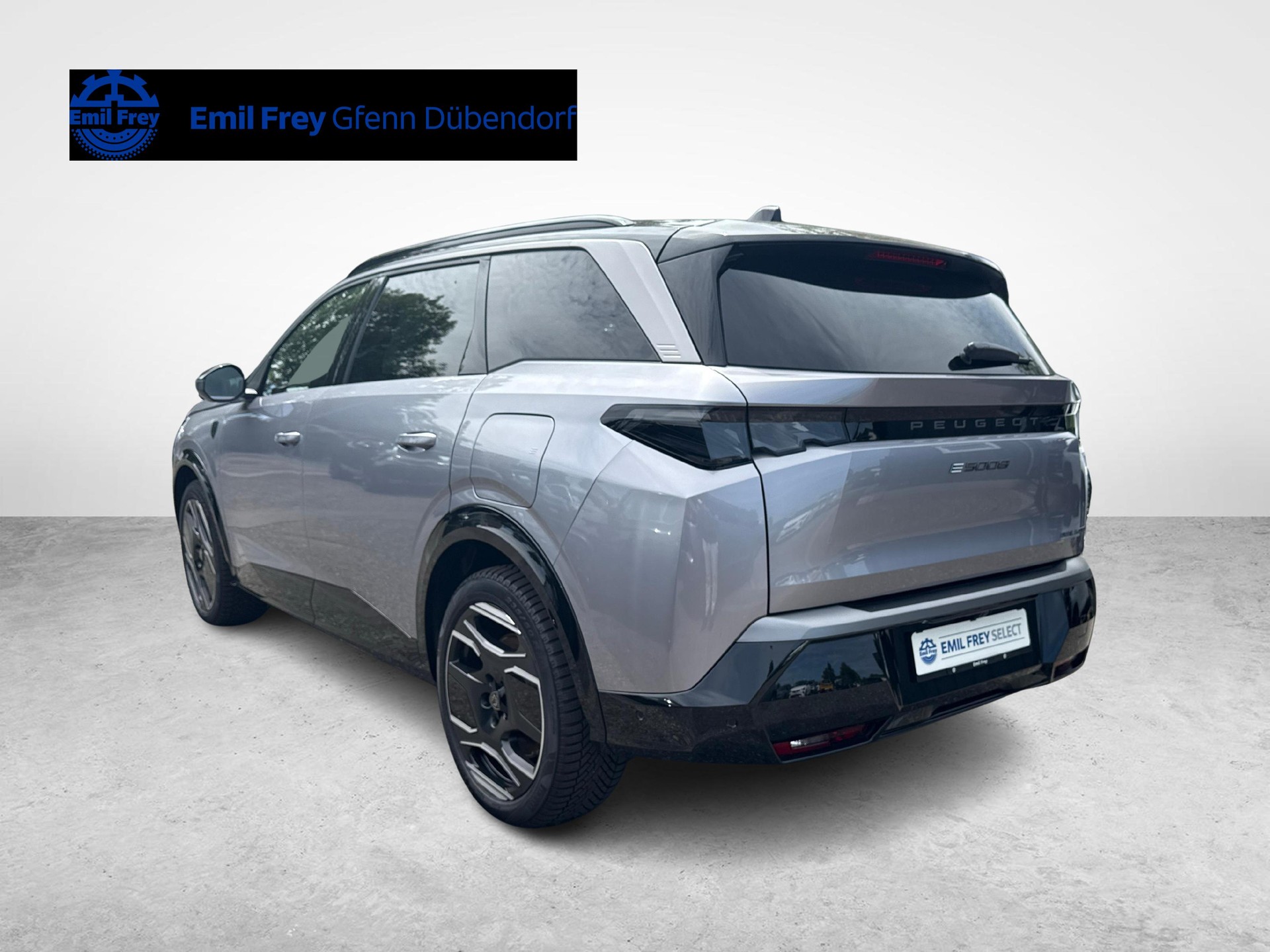 PEUGEOT 5008 e-Launch Edition AWD-image-5