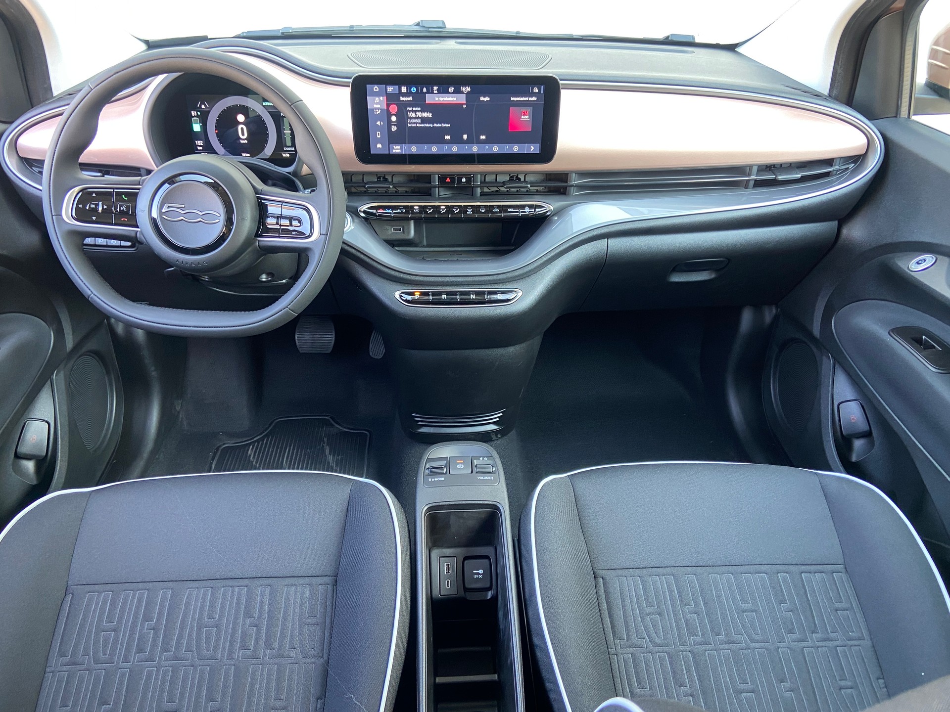 FIAT 500 electric 87kW Vita-image-3