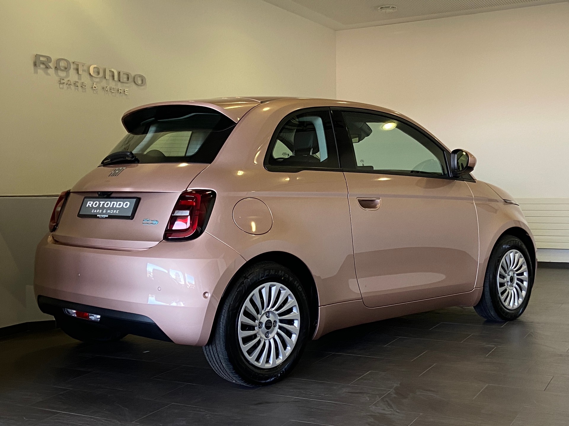 FIAT 500 electric 87kW Vita-image-1